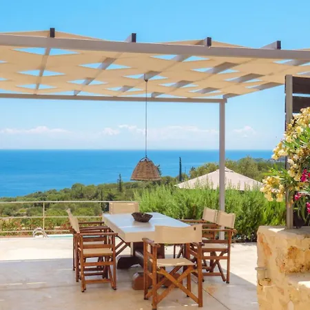 The Yiameli Collection - Yasmi * Skinária